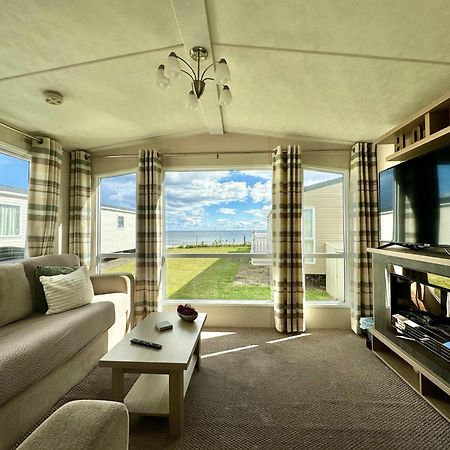 ניוקאסל New Sea View Platinum Caravan With Huge Decking מראה חיצוני תמונה