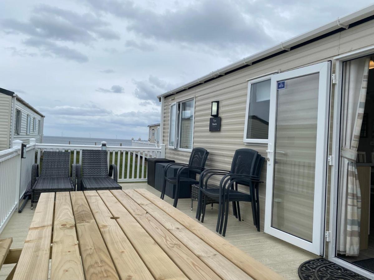 ניוקאסל New Sea View Platinum Caravan With Huge Decking מראה חיצוני תמונה