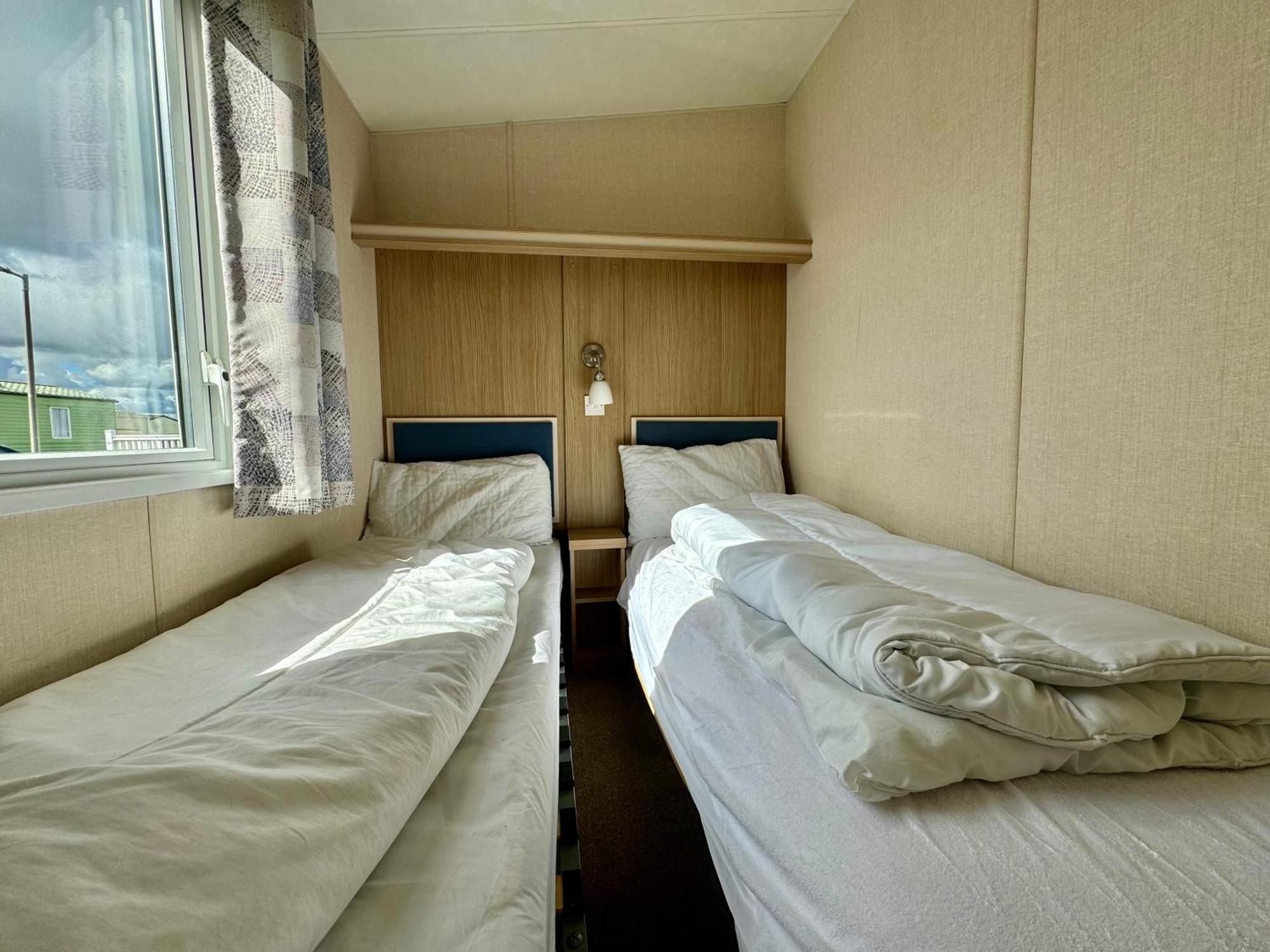ניוקאסל New Sea View Platinum Caravan With Huge Decking מראה חיצוני תמונה